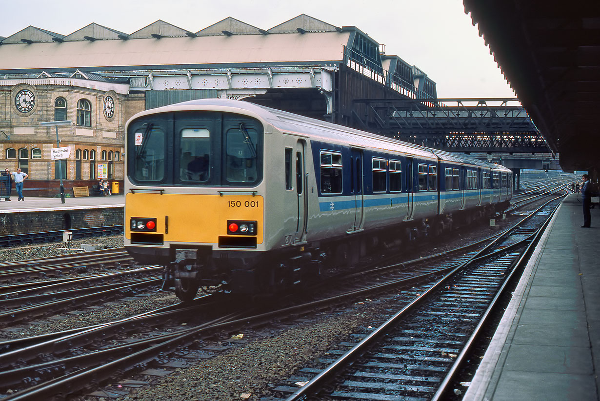 150001 Manchester Victoria 10 April 1985