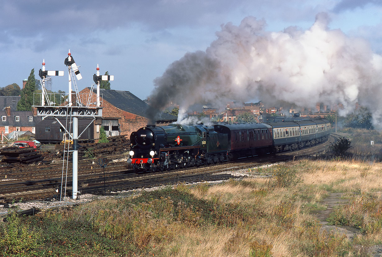 35028 Sutton Bridge Junction 20 October 1984