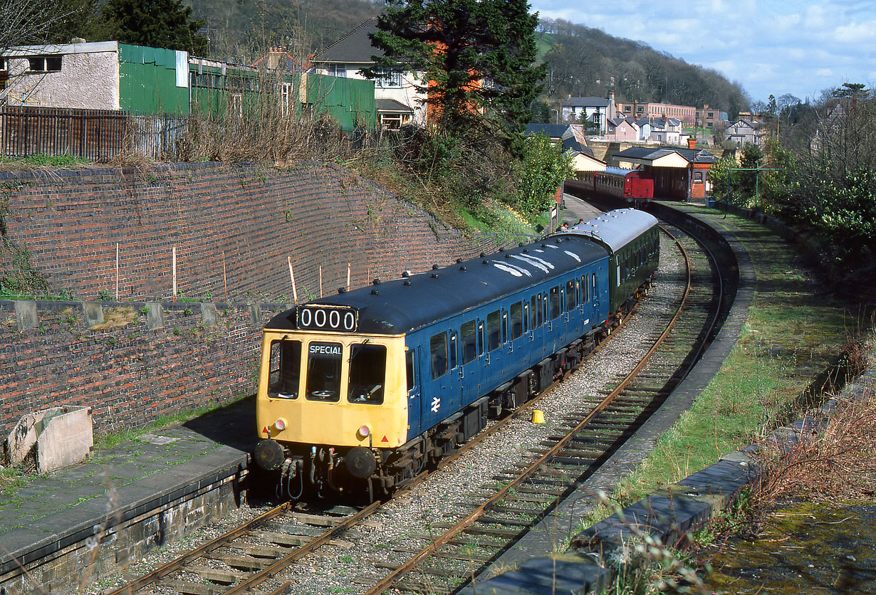 51618 & 56456 Llangollen 14 April 1985