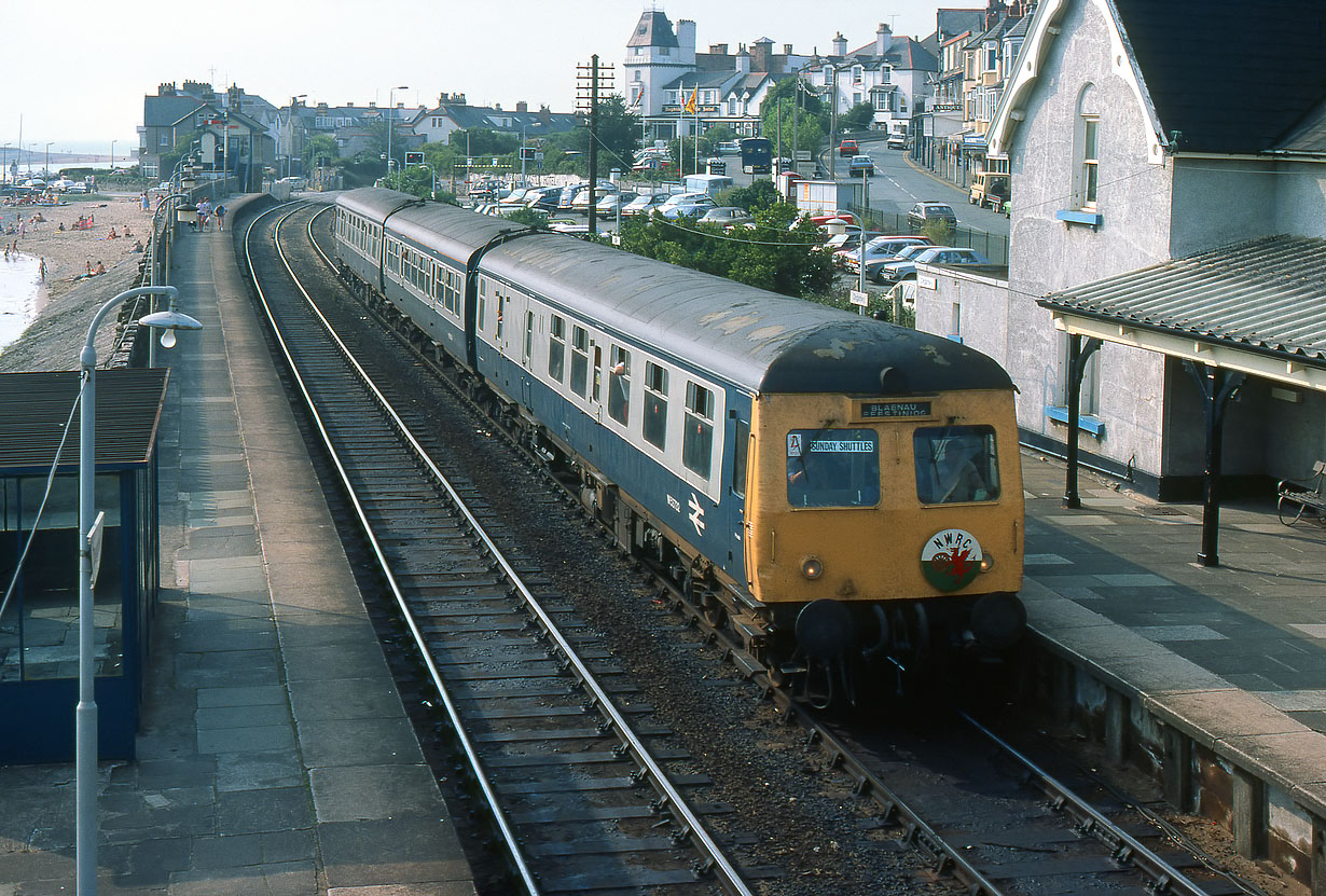 53732, 59526 & 53686 Deaganwy 19 August 1984