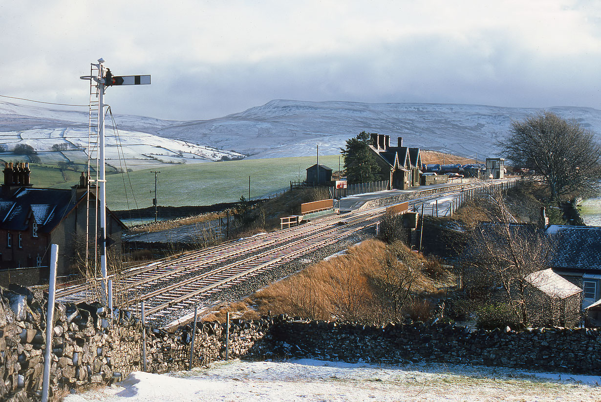 Kirkby Stephen Station 29 December 1983